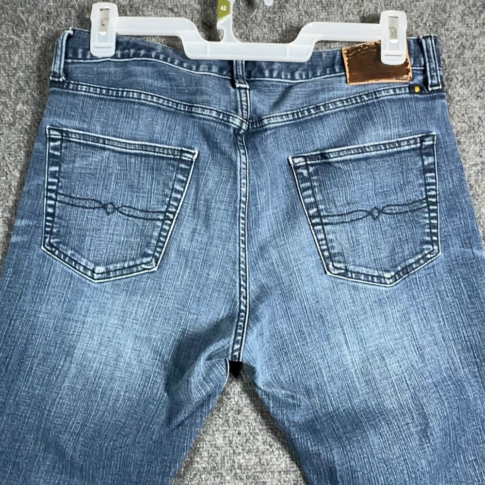 Lucky Brand 410 Athletic Fit Jeans Mens 34x34 Blue Medium Wash Denim 7MD10266 - Picture 5 of 15